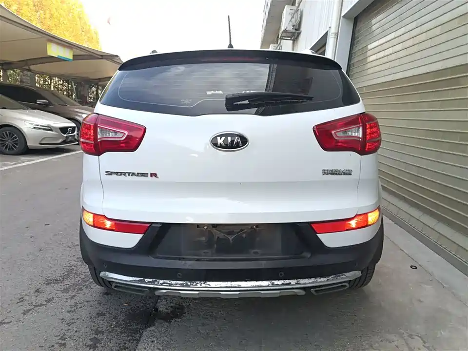Kia Smart running