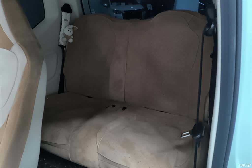 Wuling MINIEV, 2024 11