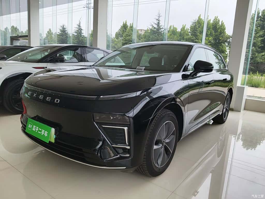 Exeed Yuan, 2025 1