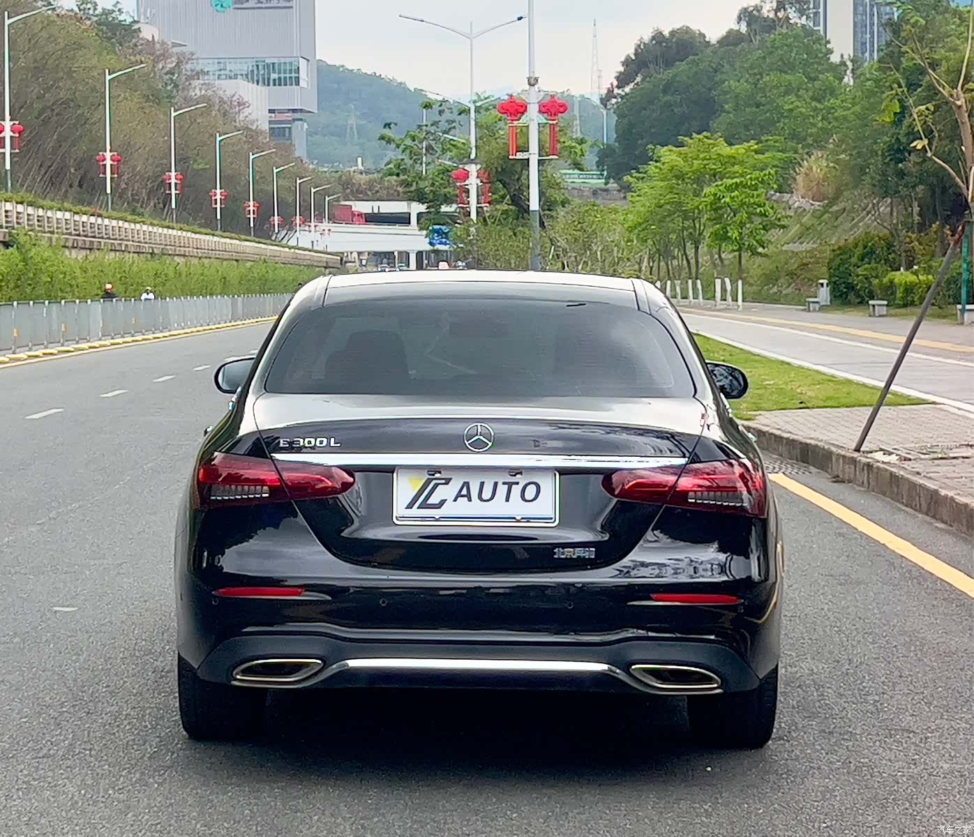 Mercedes-Benz E-Class, 2022 6