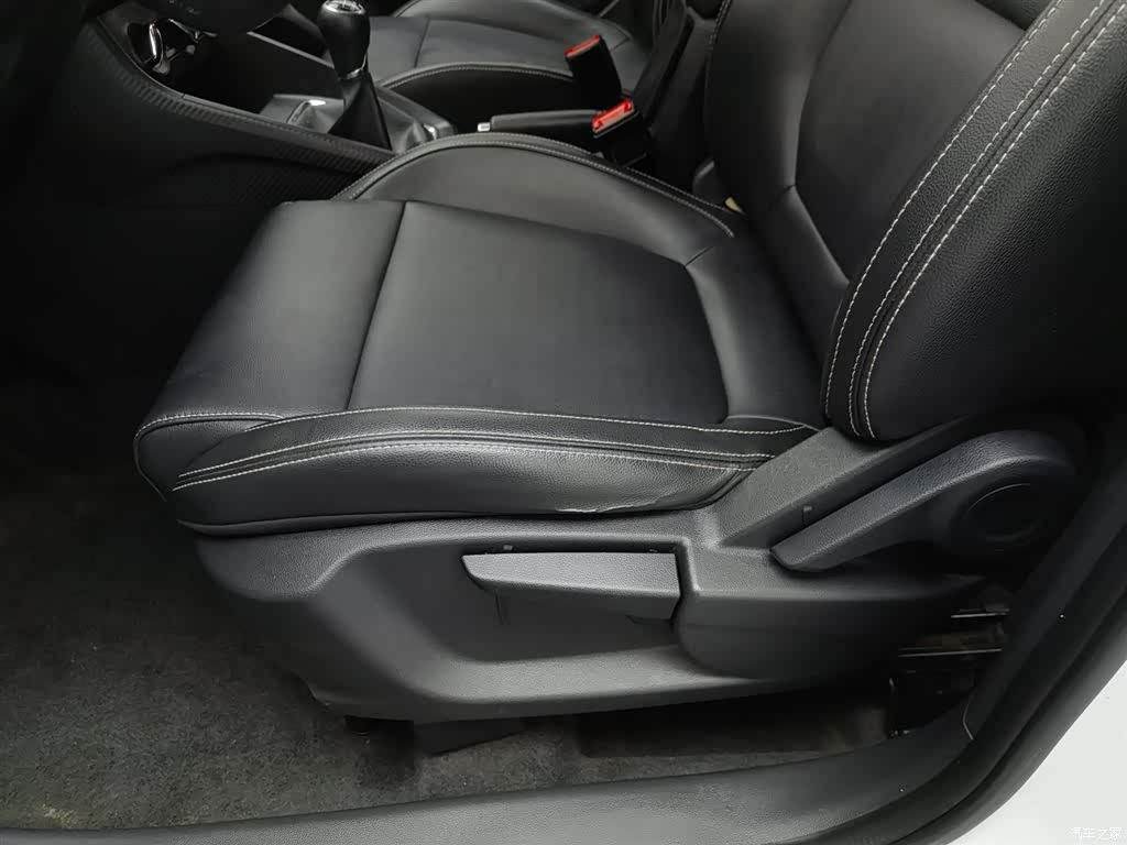 MG ZS, 2017 20