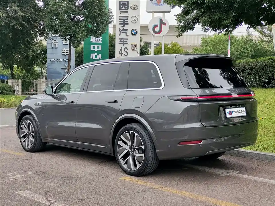 Li Auto Ideal L9