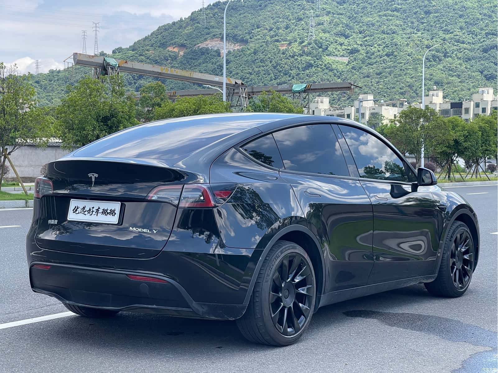 Tesla Model Y, 2021 11