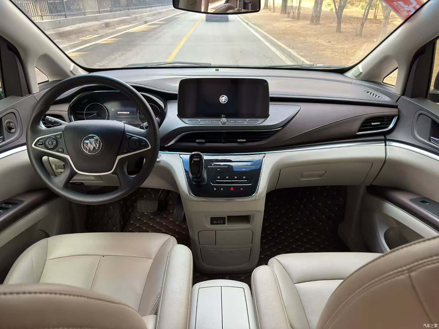 Buick GL8, 2023 все фото