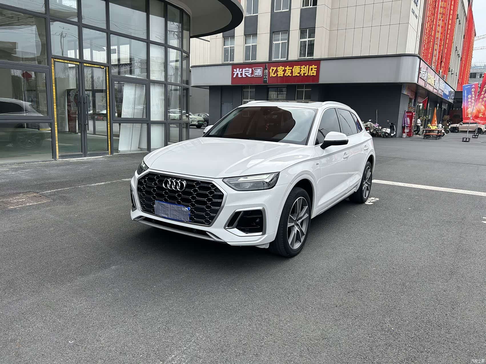 Audi Q5L, 2022 3