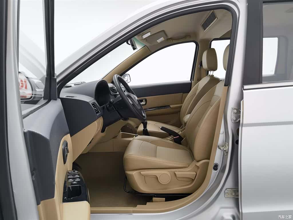 Wuling Hongguang, 2013 10