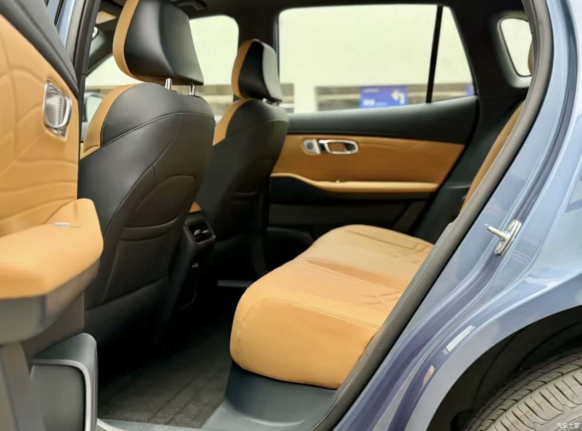Geely 7, 2025 9