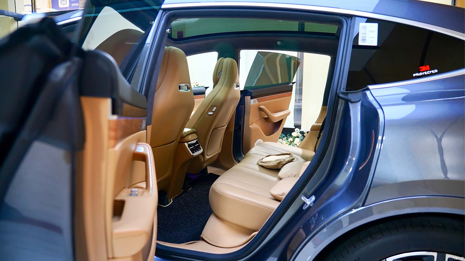 Luxeed R7, 2025 6