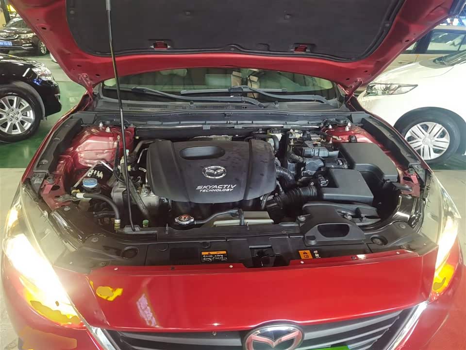 Mazda 3 Angkesaila