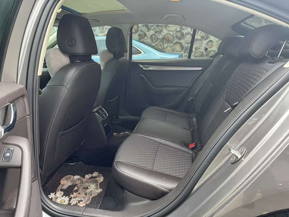 Skoda Octavia Skoda Octavia
