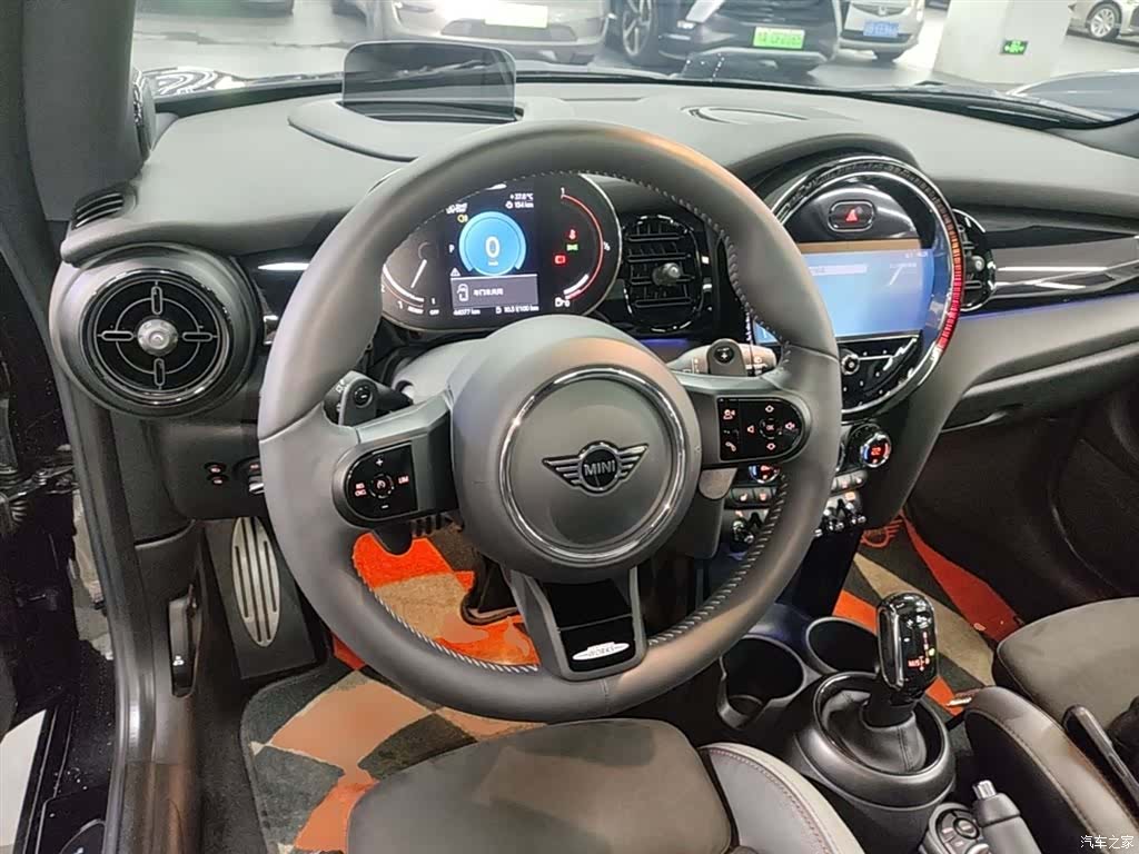 Mini Cooper, 2022 11