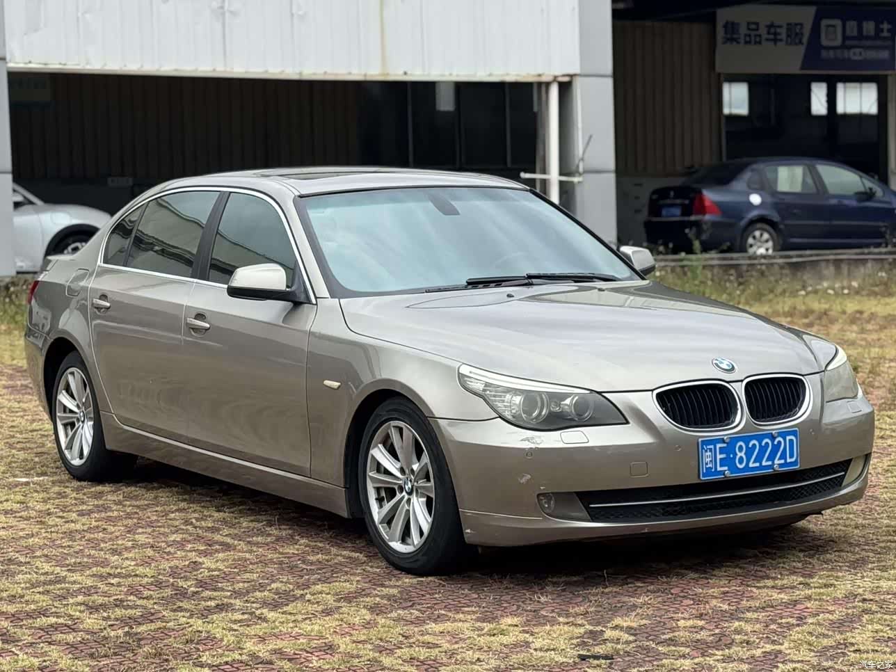 BMW 5 Series, 2010 1