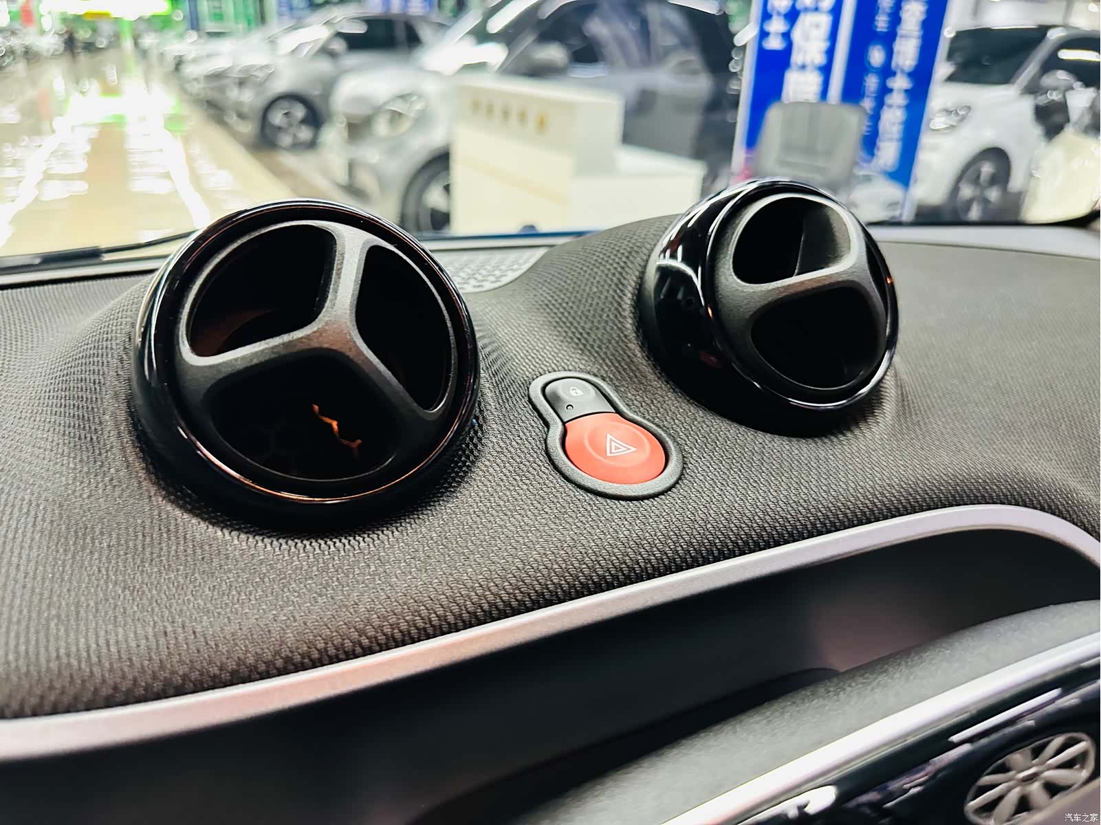 Smart Fortwo, 2018 37
