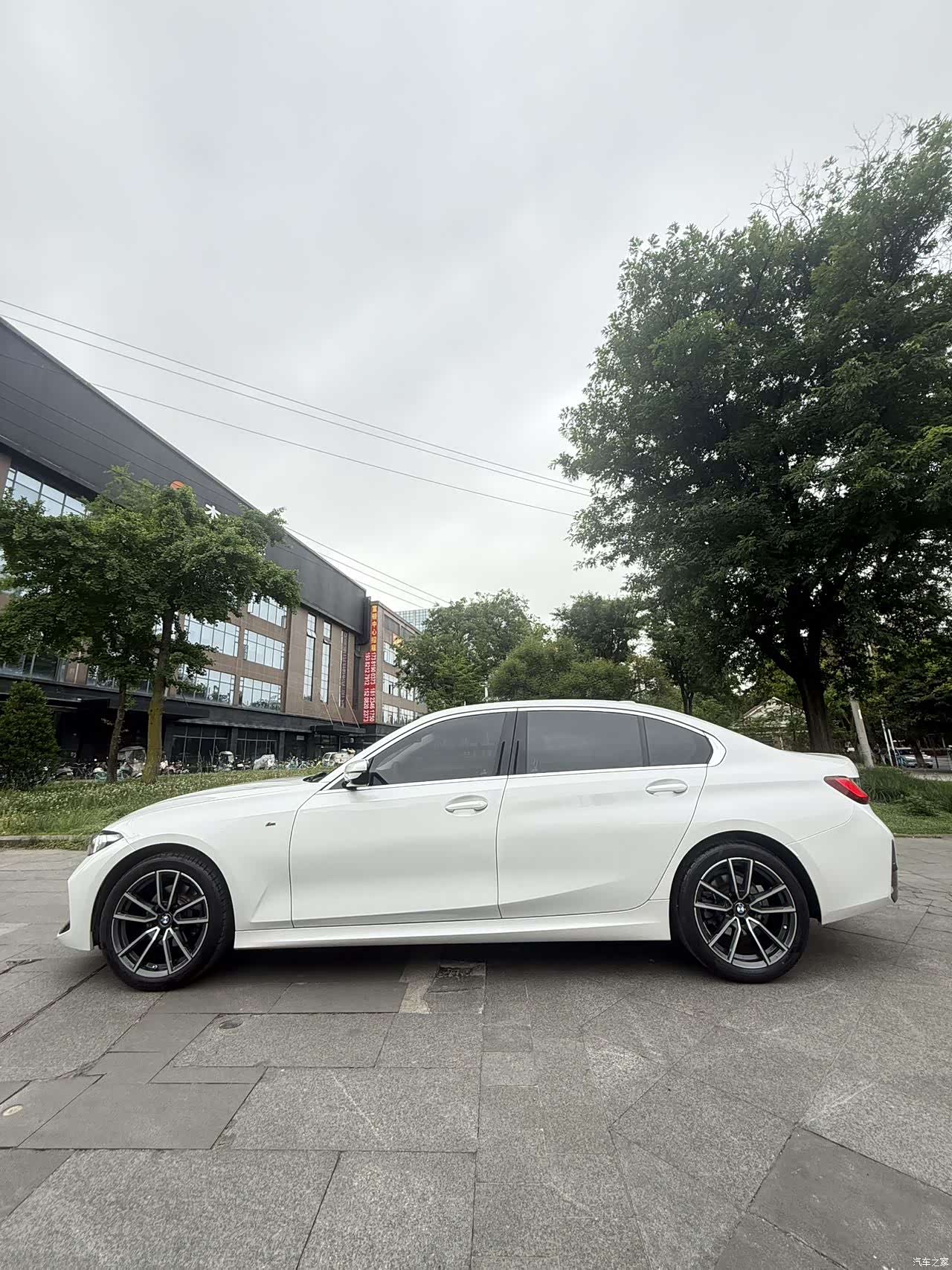 BMW 3 Series, 2023 8