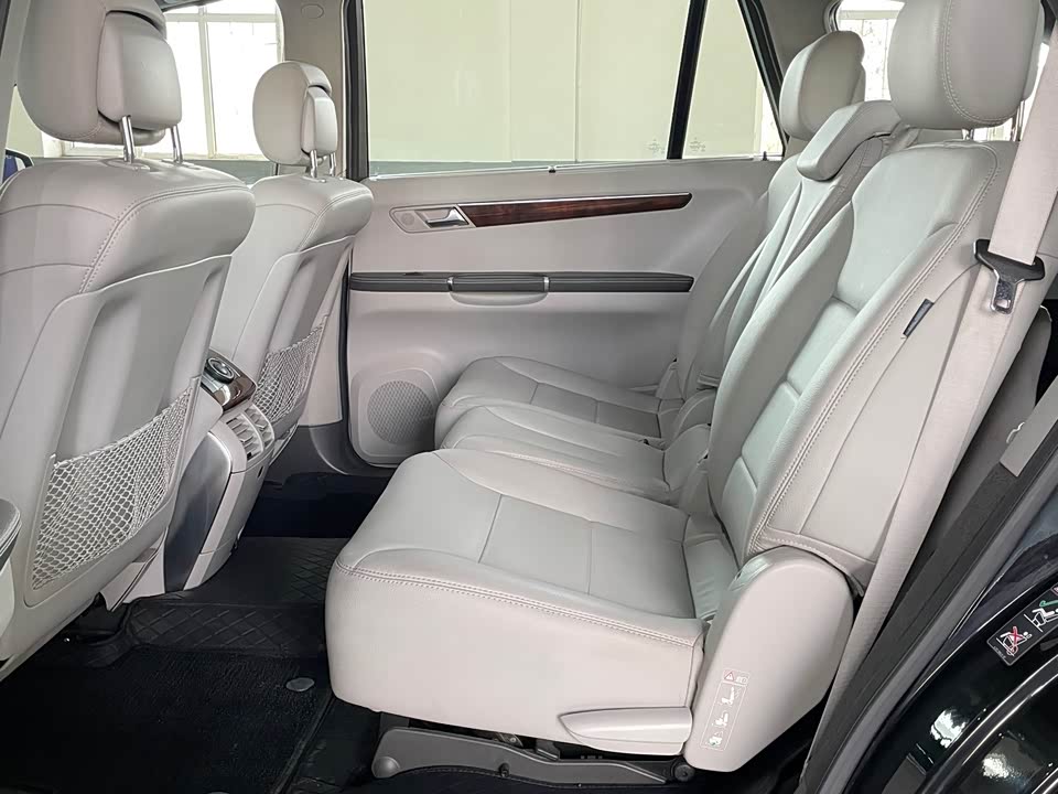 Mercedes-Benz R-class