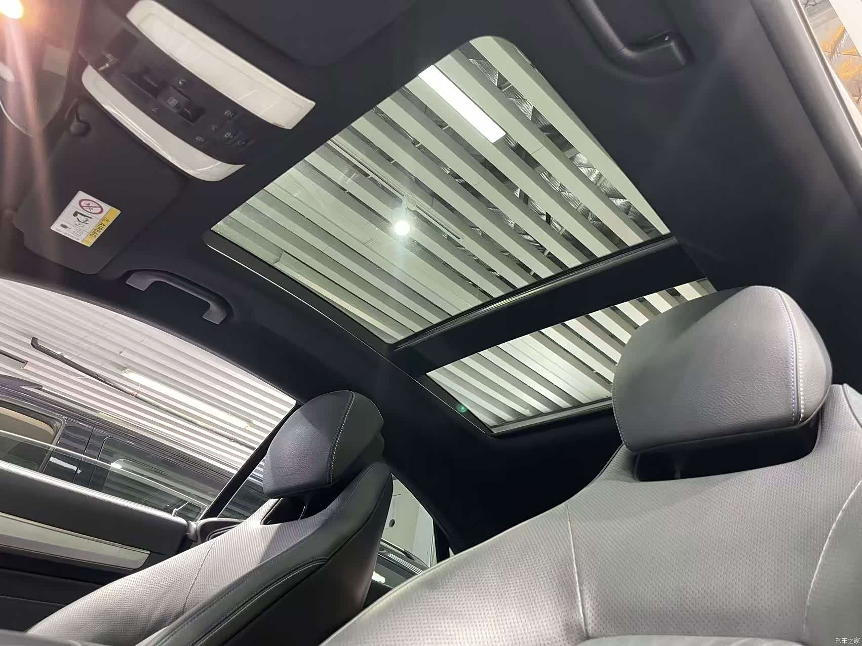 Mercedes-Benz E-Class, 2016 19