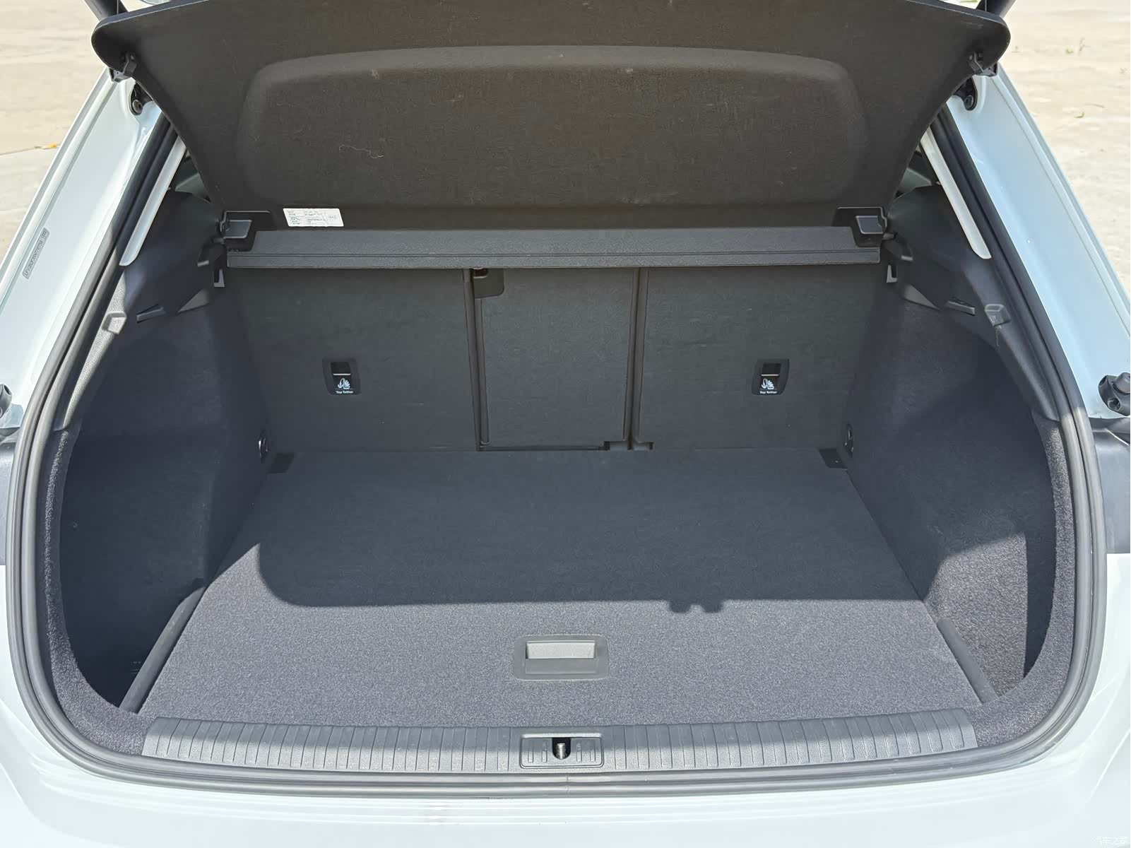 Audi Q3, 2022 11