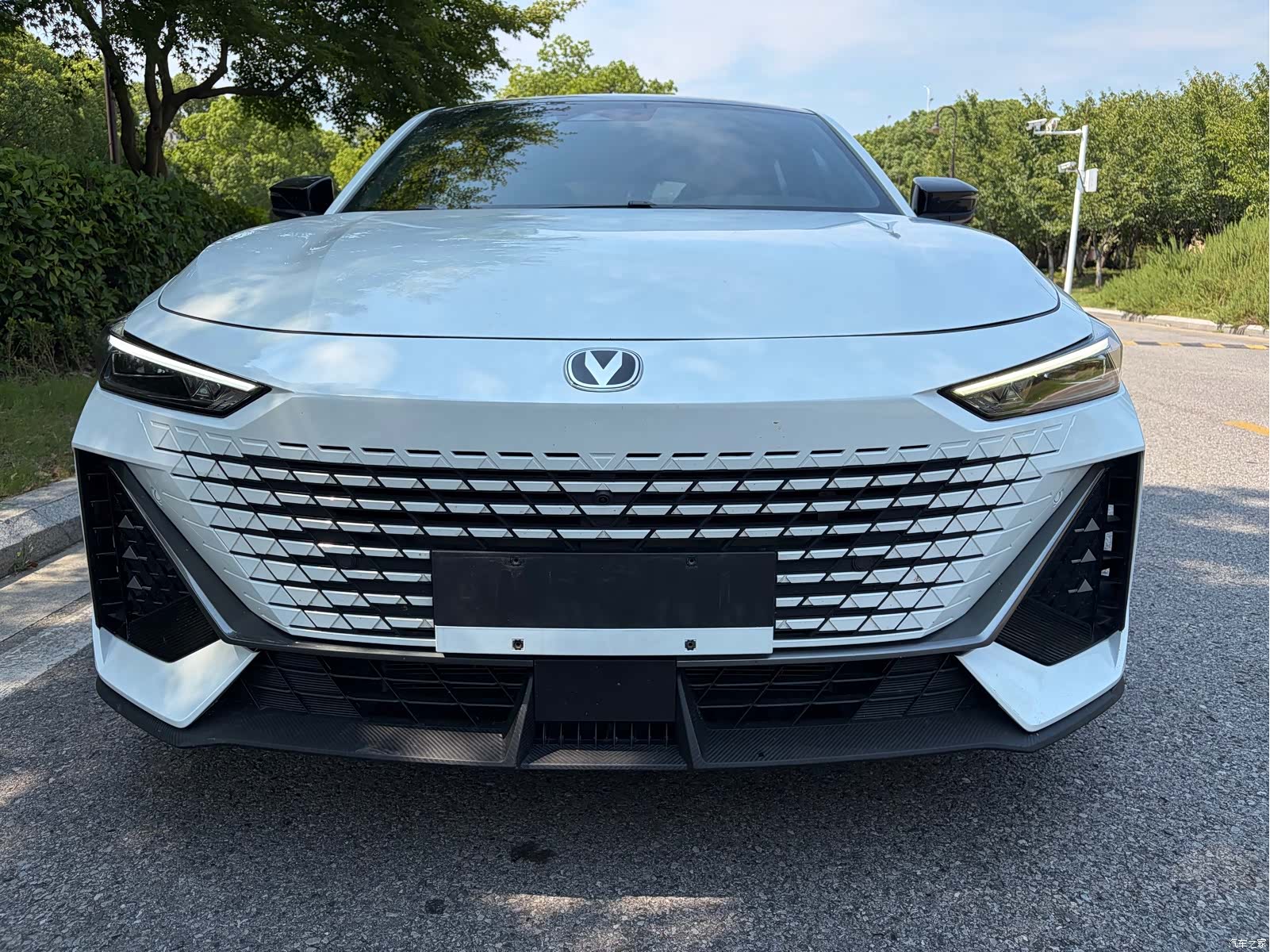 Changan UNI-V, 2023 2