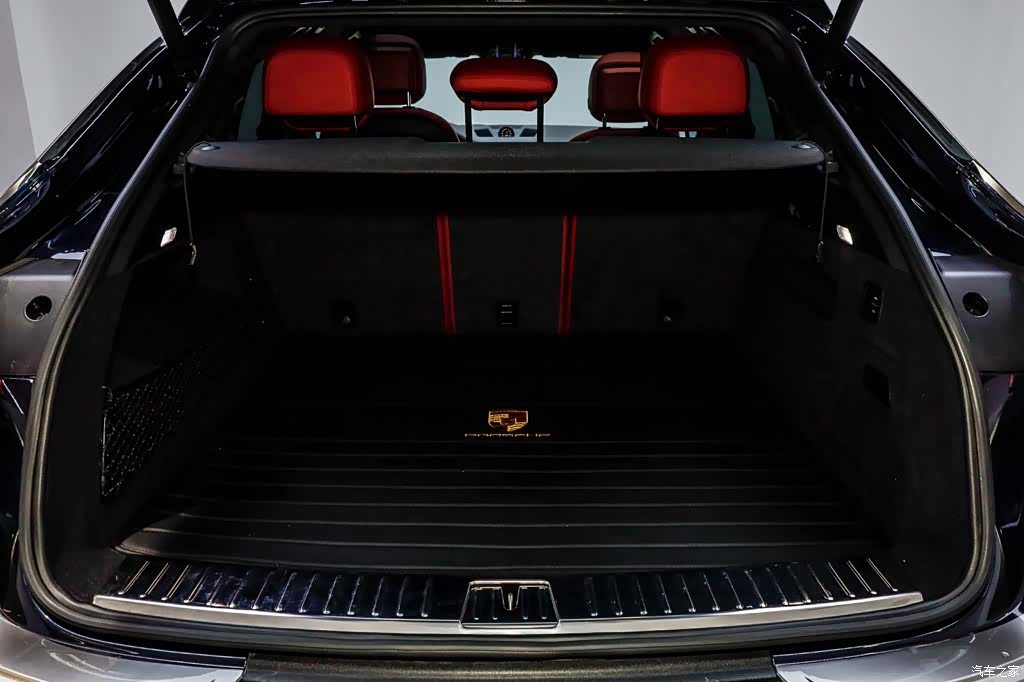 Porsche Cayenne, 2020 6