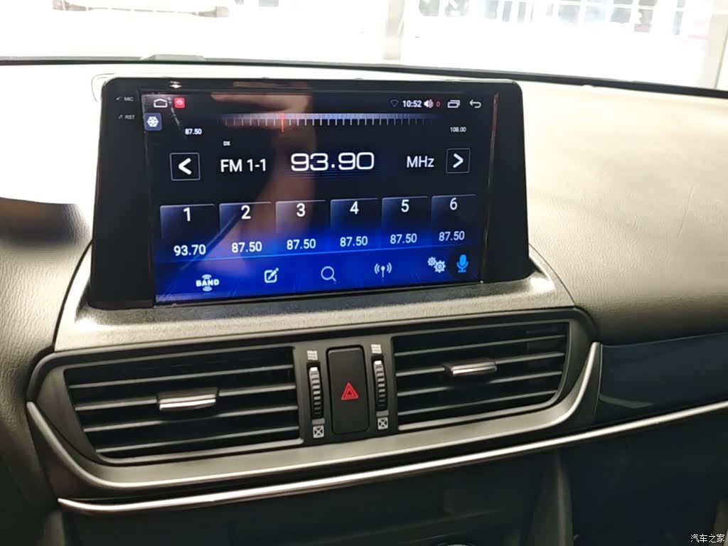 Mazda CX-4, 2020 13