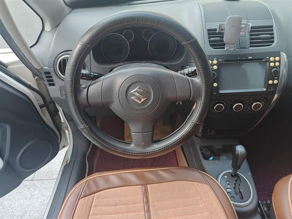 Suzuki Tianyu SX4
