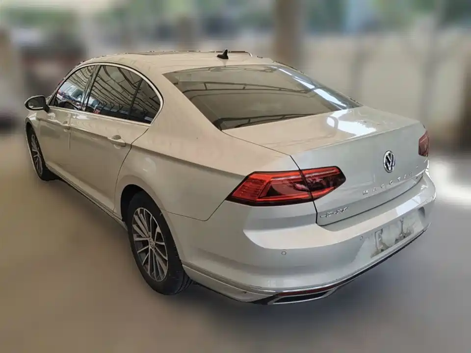 Volkswagen Magotan