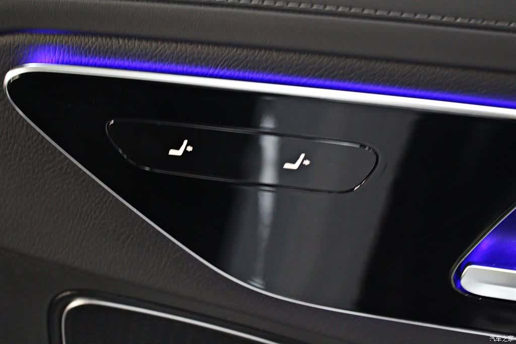 Mercedes-Benz C-Class, 2022 12
