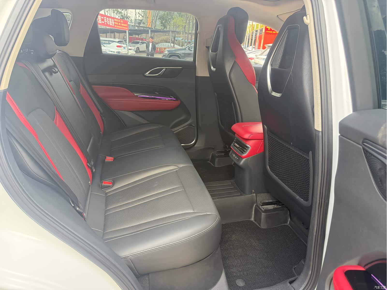 Hongqi HS3, 2025 все фото