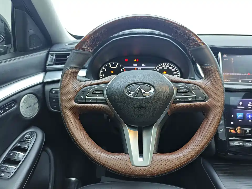 Infiniti QX50