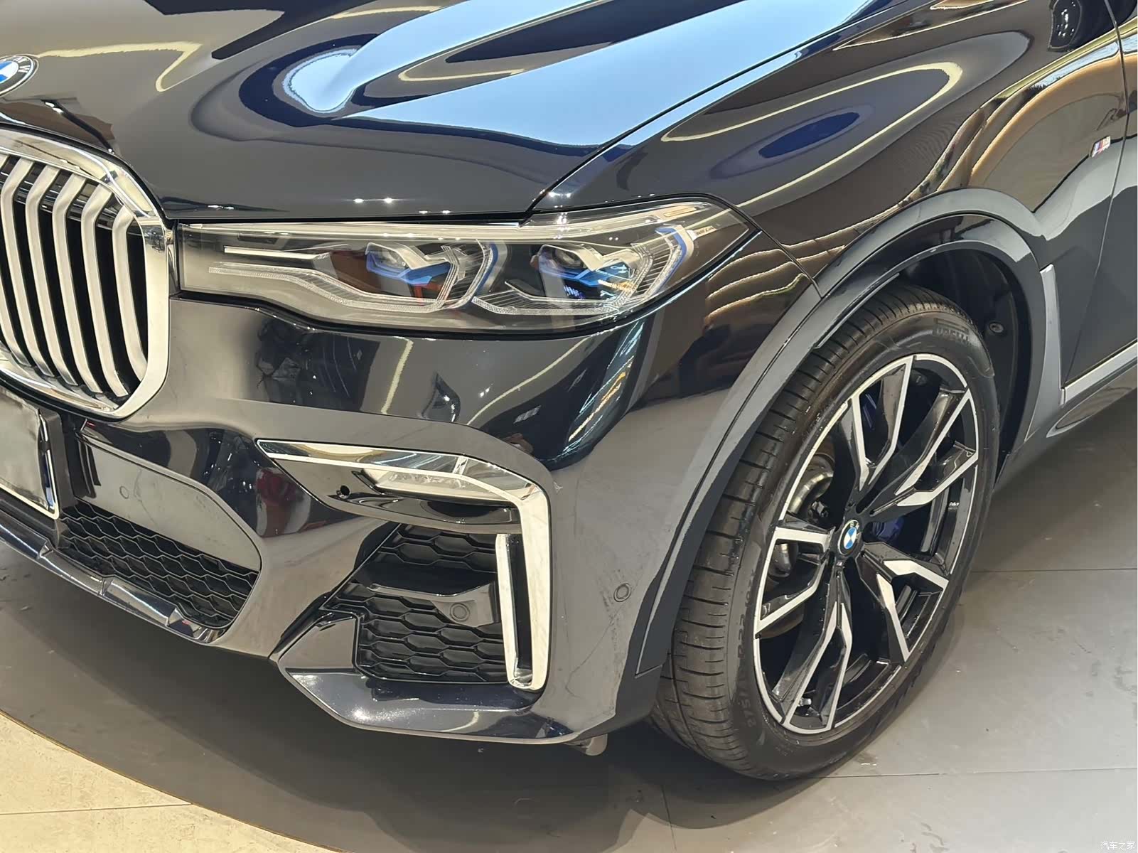BMW X7, 2019 все фото
