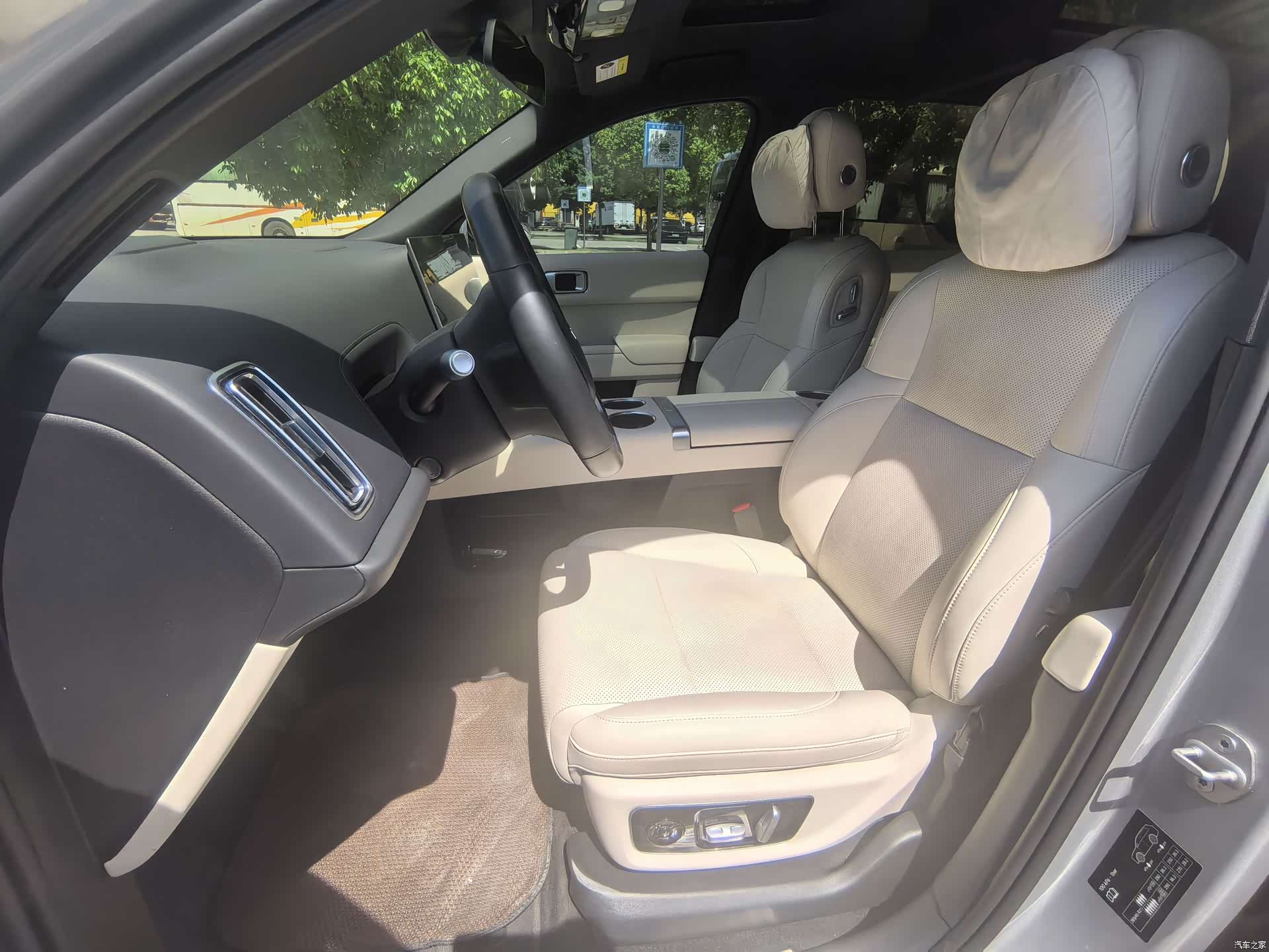 Li Auto L9, 2022 12