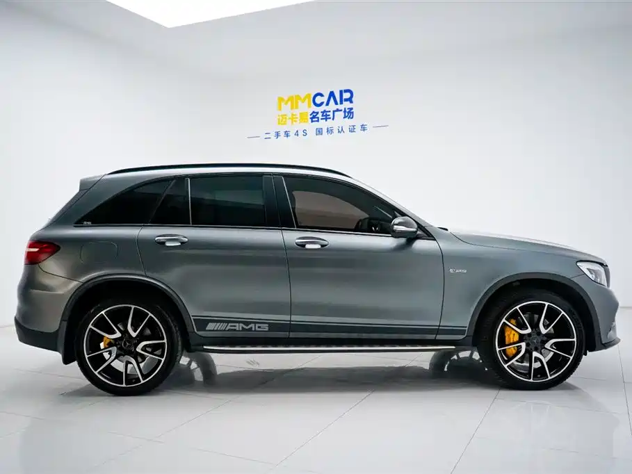 Mercedes-Benz GLC AMG