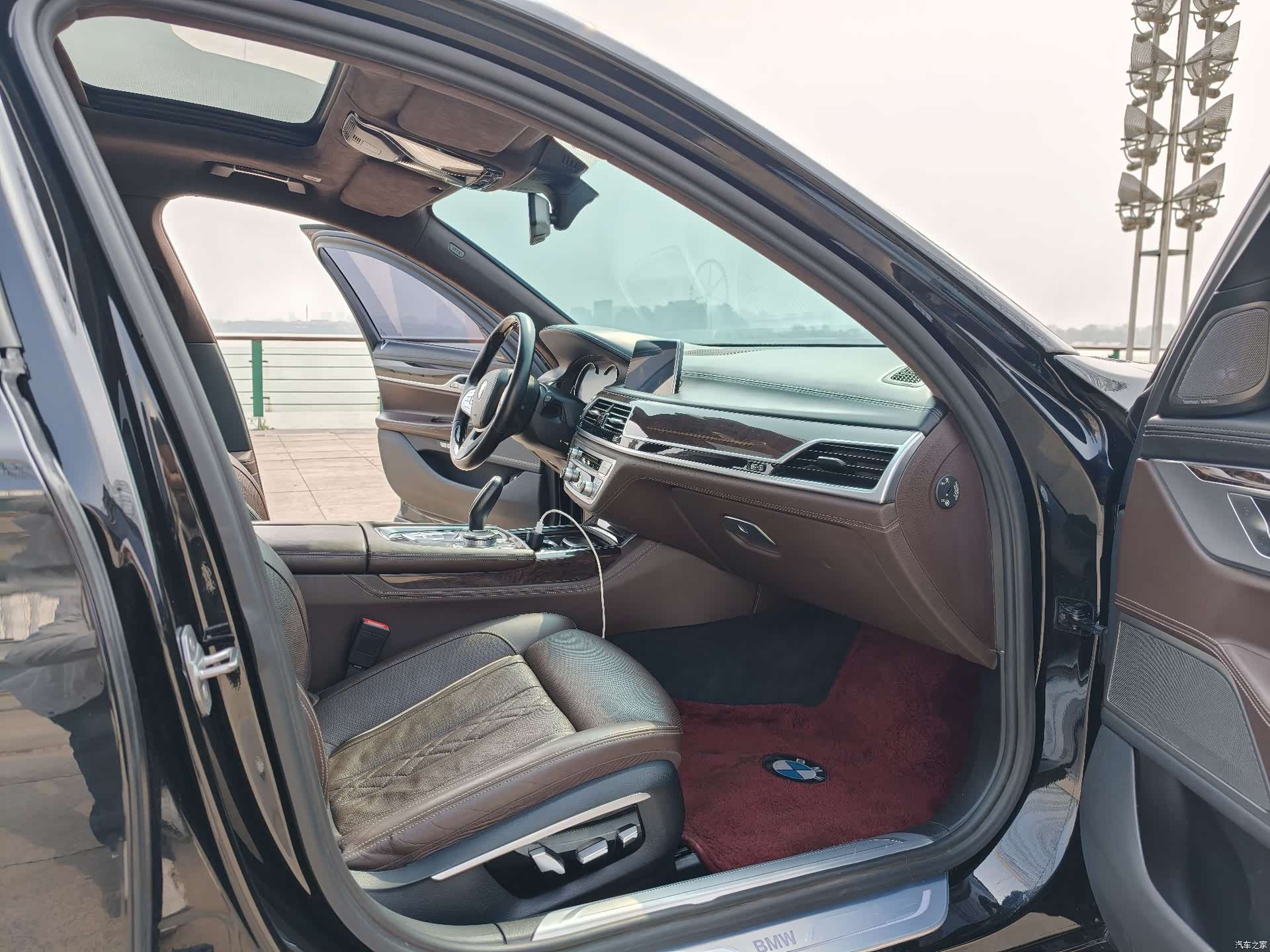 BMW 7 Series, 2017 11