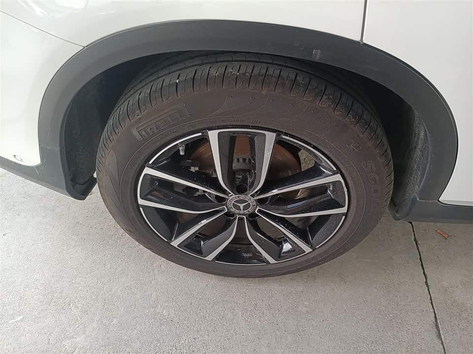 Mercedes-Benz GLC Mercedes-Benz GLC