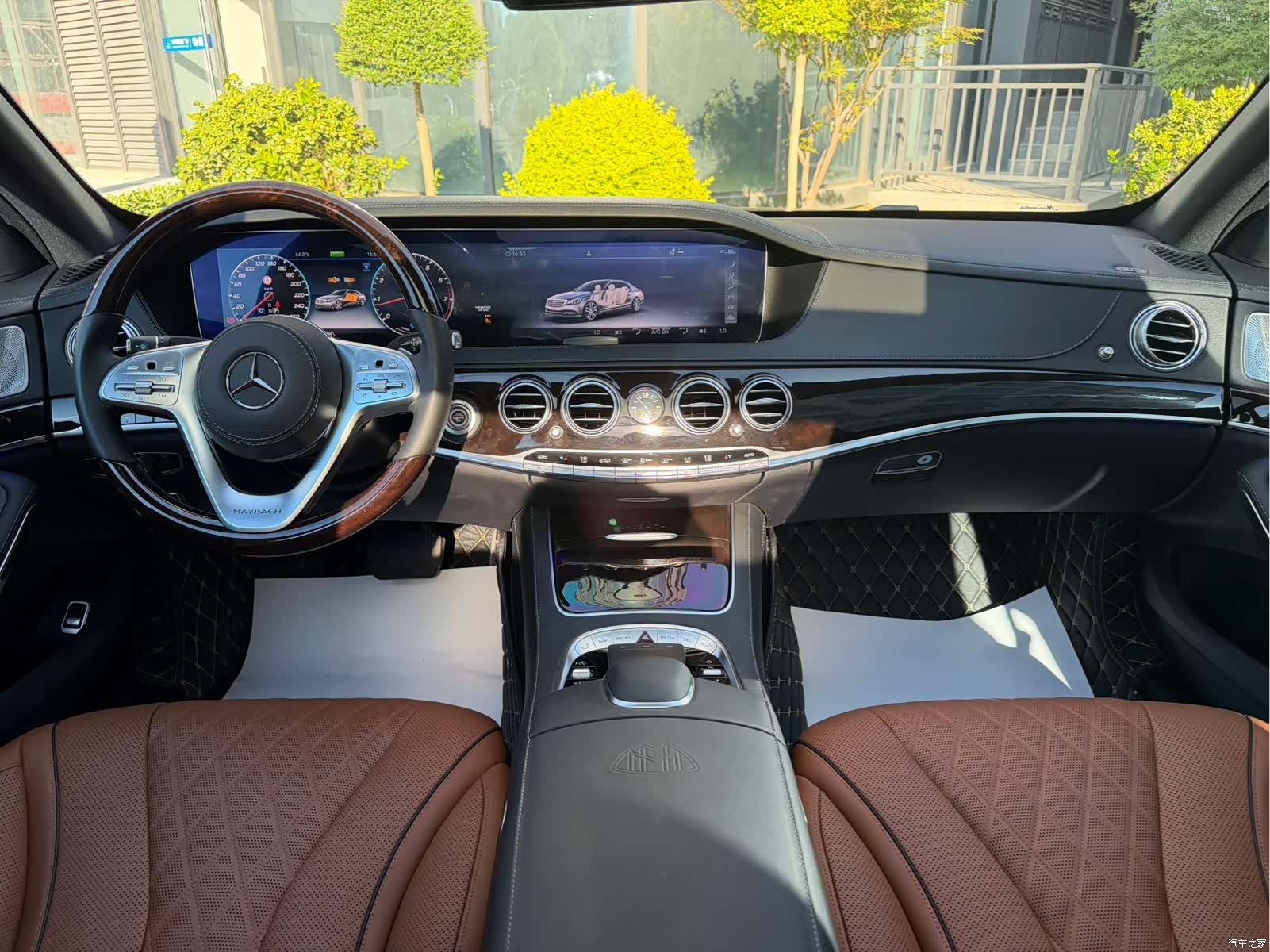 Maybach S-Class, 2020 8