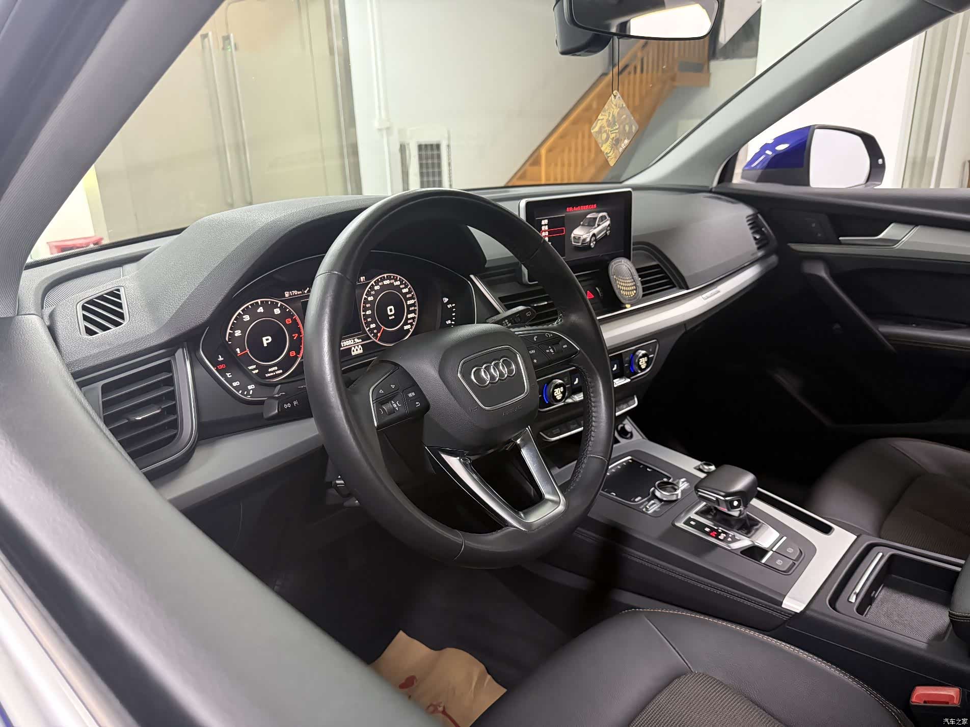 Audi Q5L, 2019 8