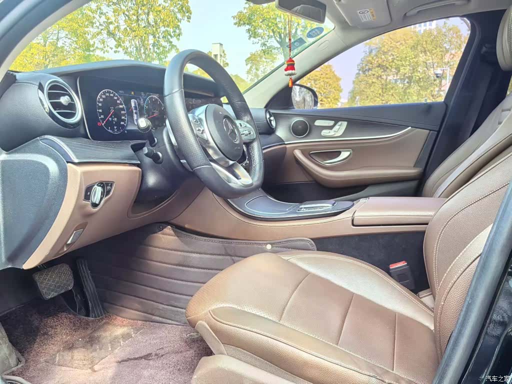 Mercedes-Benz E-Class, 2020 22