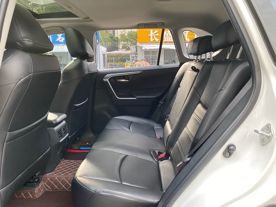 Toyota RAV4 Rongfang