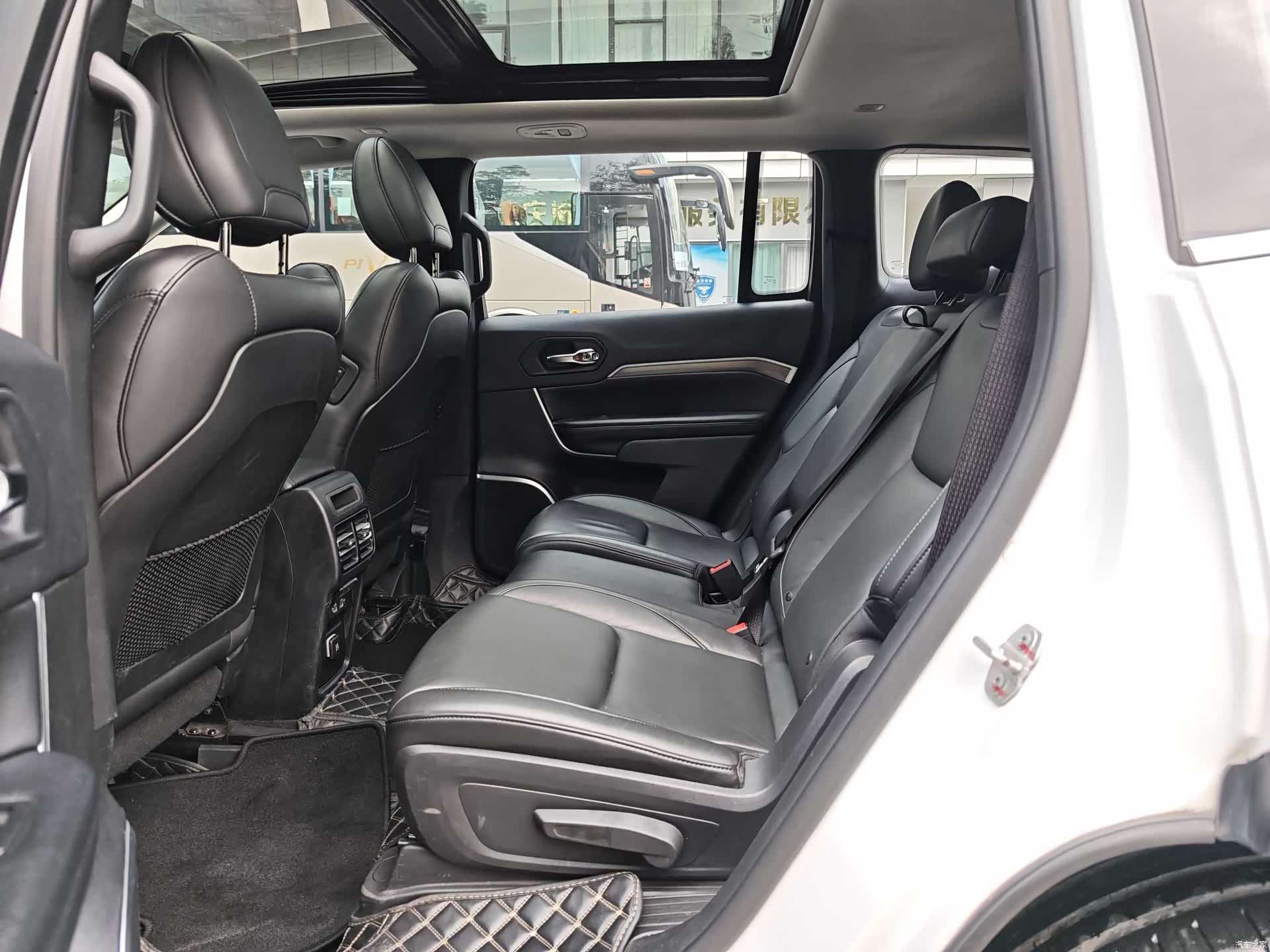 Jeep V, 2019 7