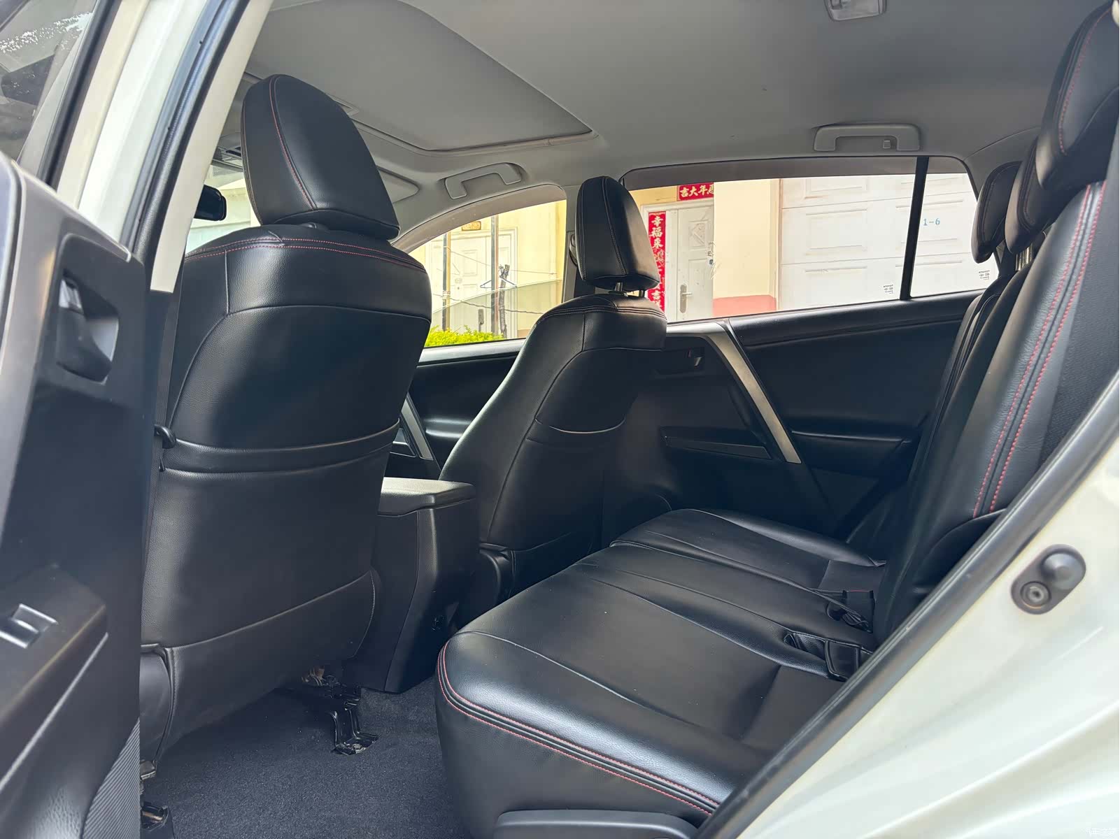 Toyota RAV4, 2018 6