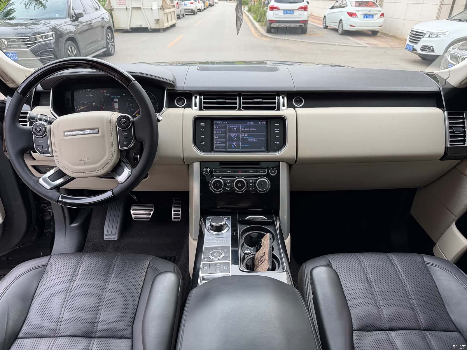 Land Rover Range Rover, 2016 9