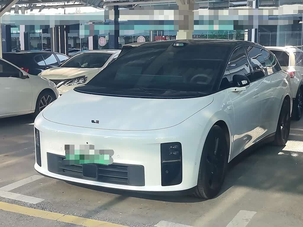 Li Auto i6
