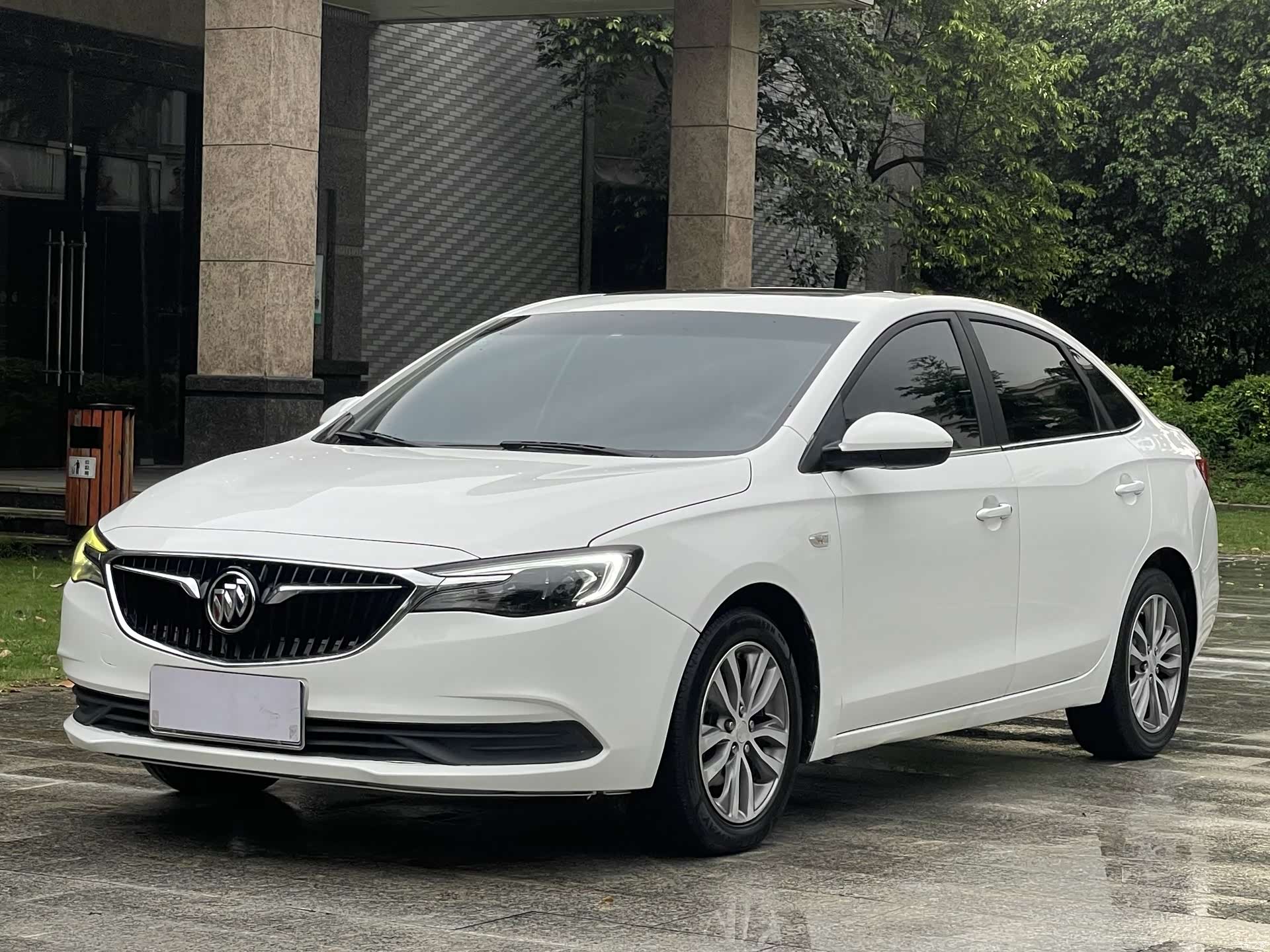 Buick VI
