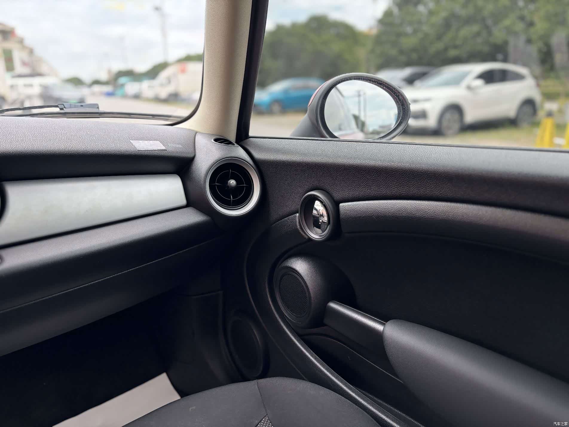 Mini ONE, 2014 16