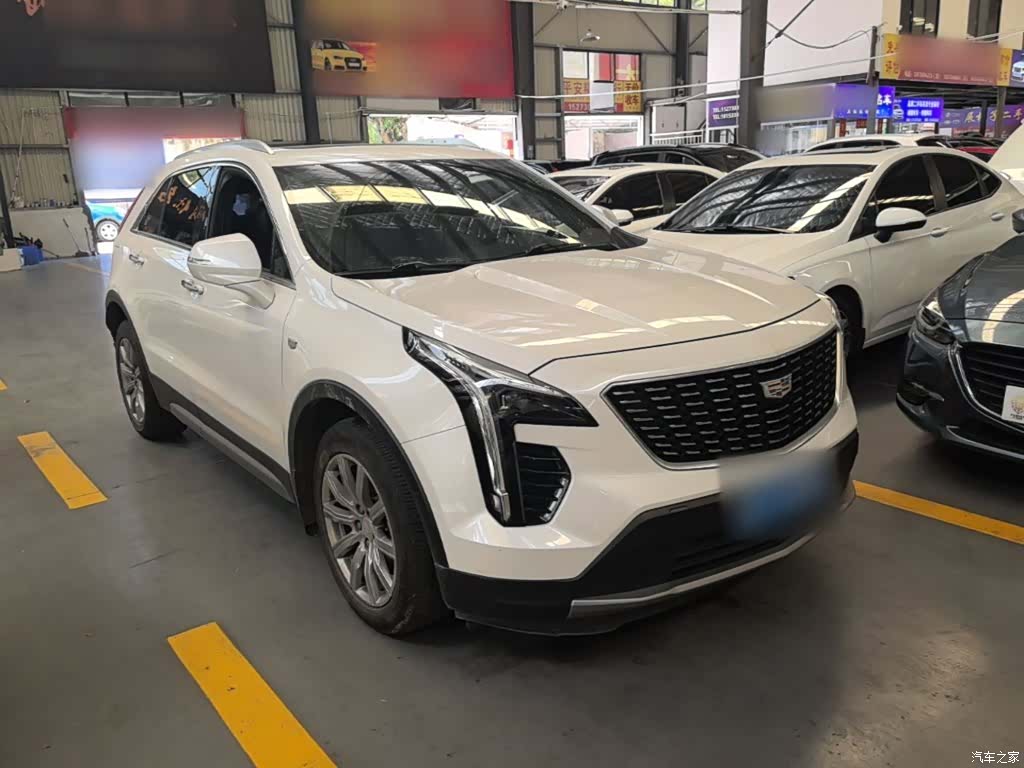 Cadillac XT4, 2020 4