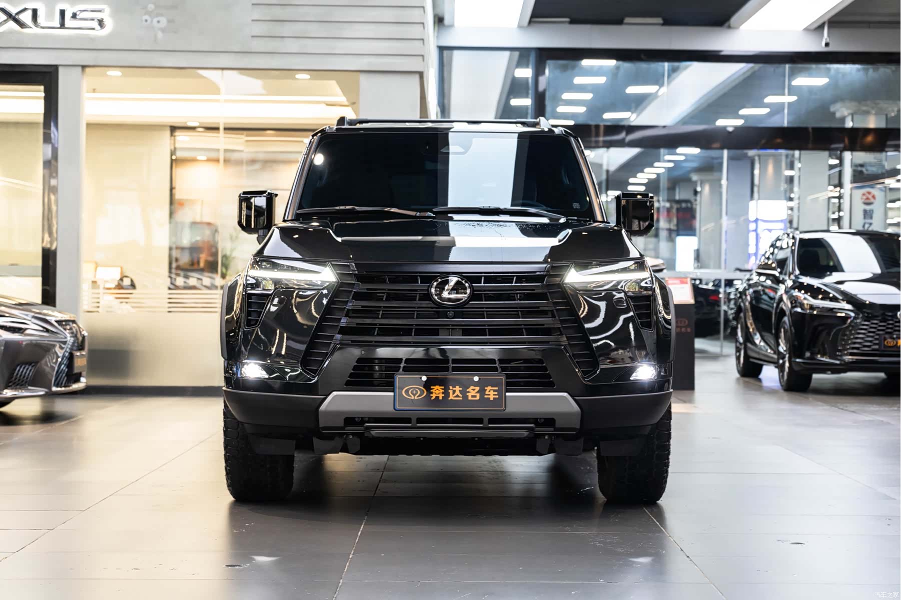 Lexus GX, 2025 2