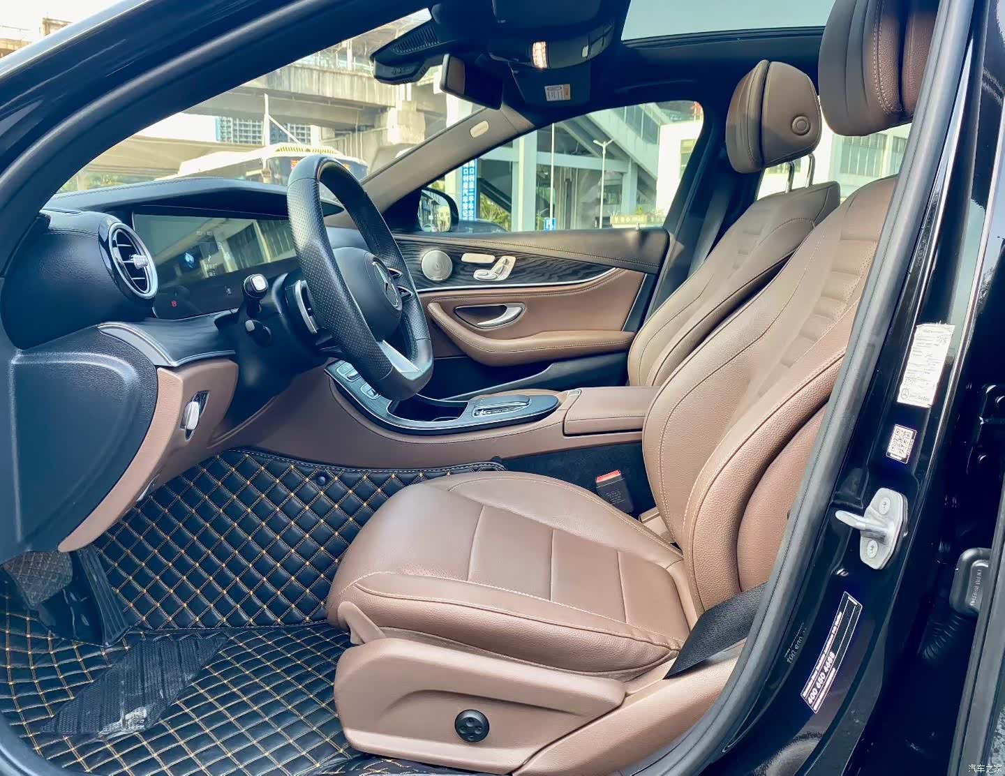 Mercedes-Benz E-Class, 2023 9
