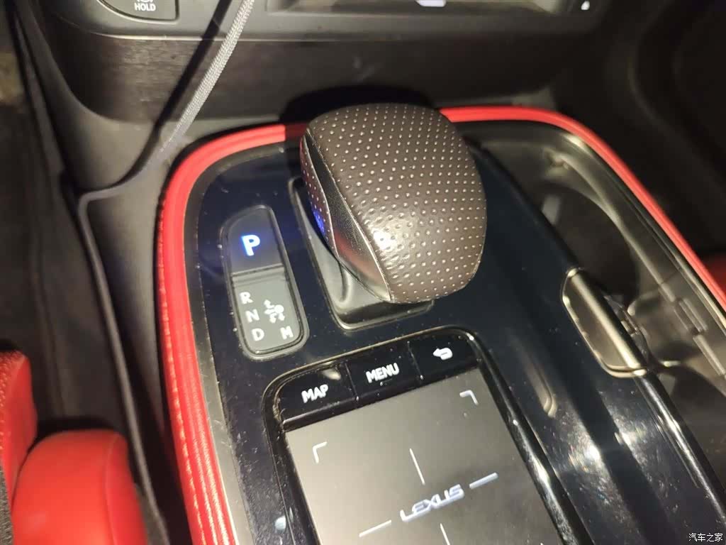 Lexus LS, 2018 10