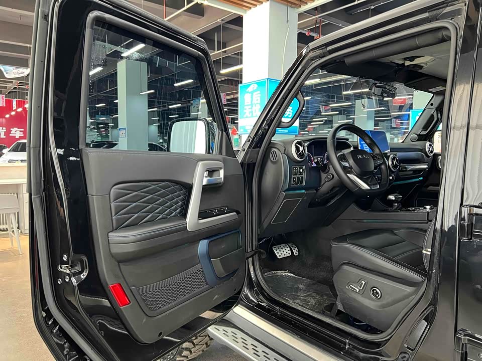 Beijing BJ40
