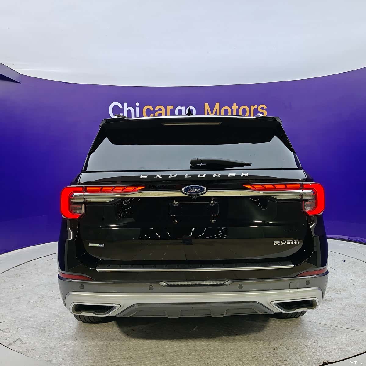 Ford Explorer, 2022 все фото